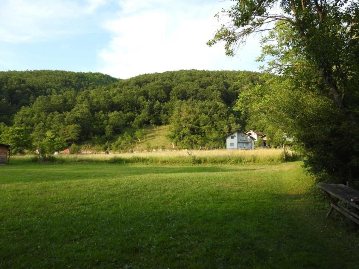 Omar & Una Apartmani Bihać Esterno foto