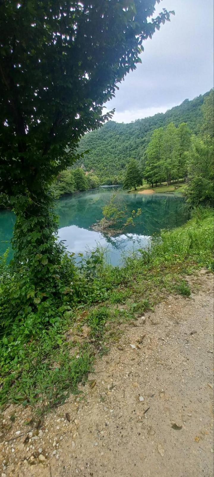 Omar & Una Apartmani Bihać Esterno foto